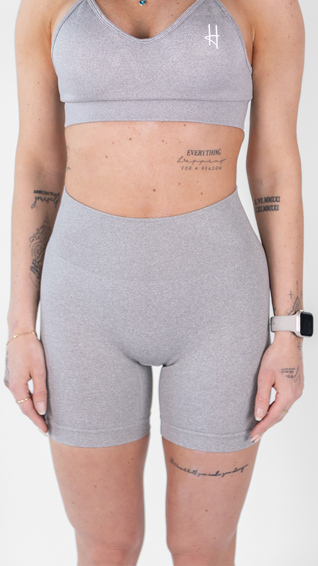 Short Amber